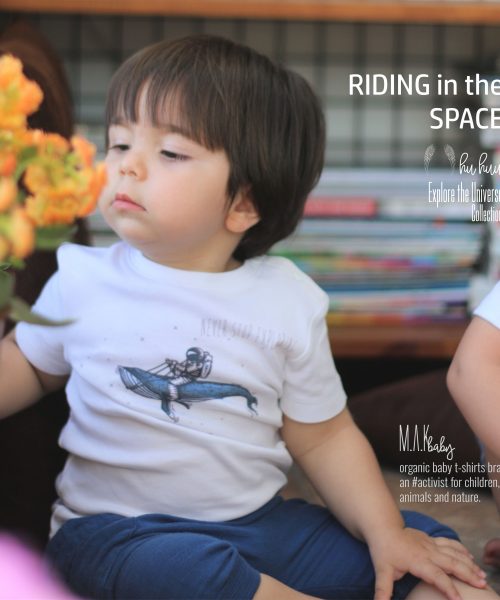 M.A.Kbaby Explore The Universe 'RIDING in the SPACE' Organik Unisex Çocuk T-shirt'ü